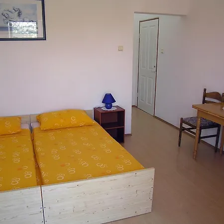 Studio In Pag 1 *
